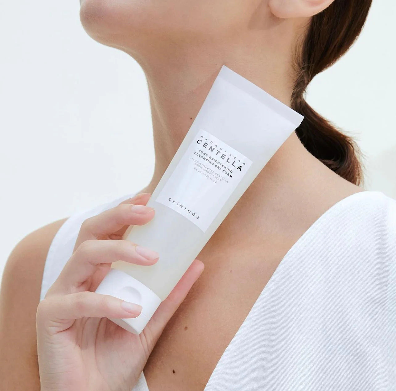 Centella Tone Brightening Cleansing Gel Foam